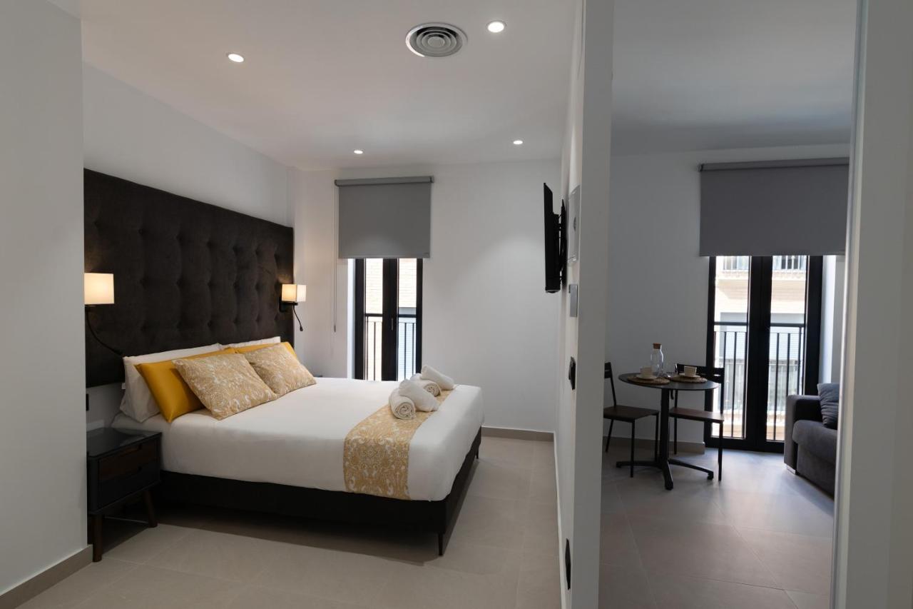 Bet Apartments - Suites Puerto Valencia Bagian luar foto