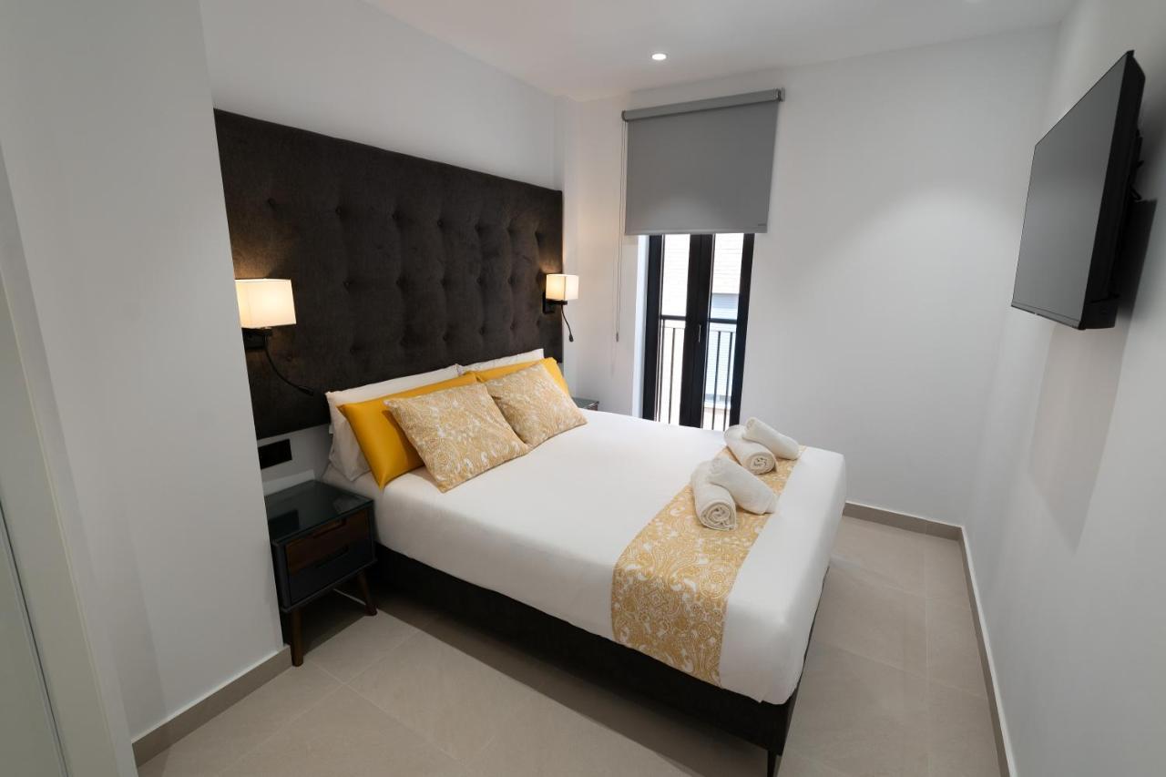 Bet Apartments - Suites Puerto Valencia Bagian luar foto