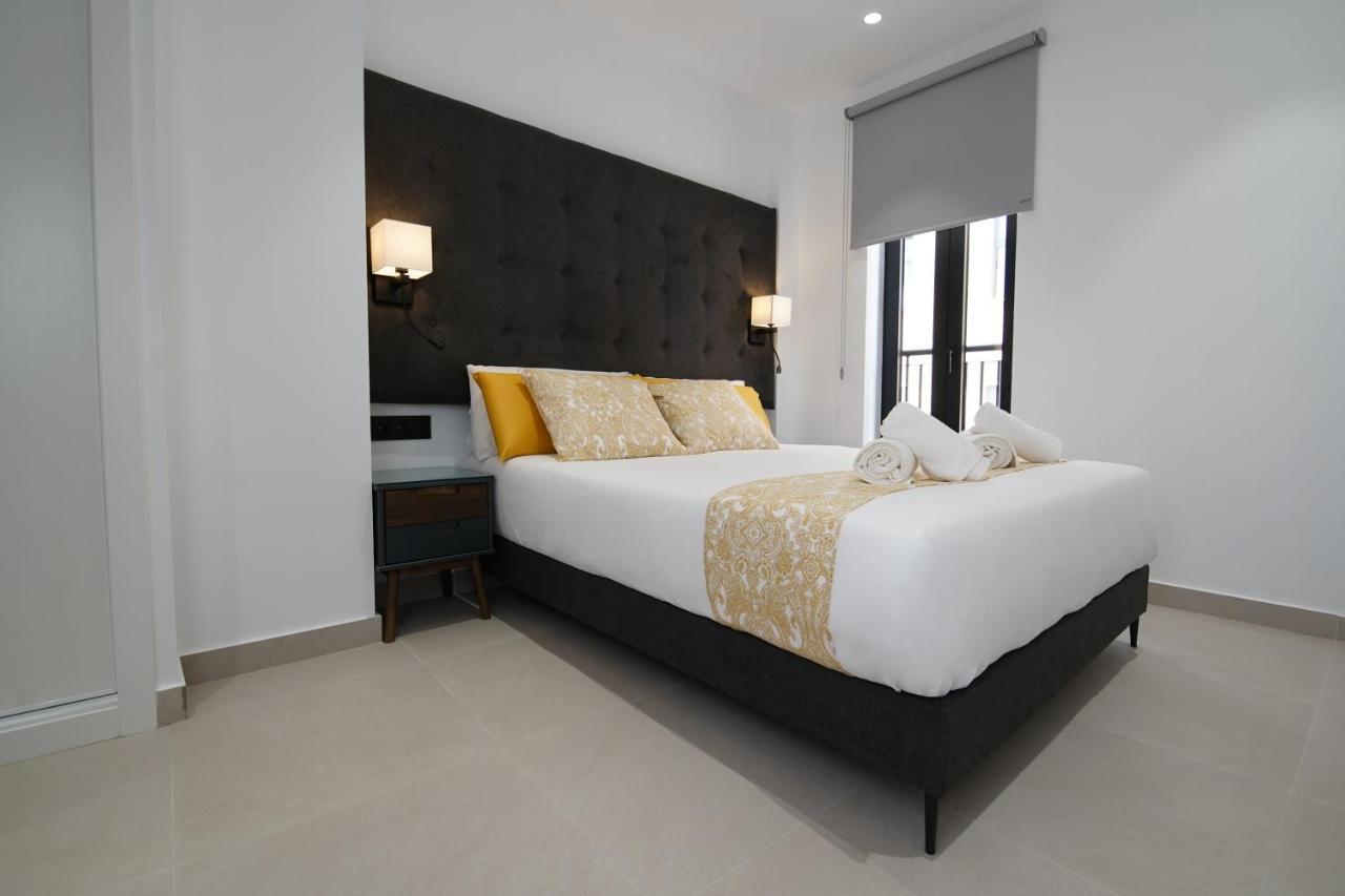 Bet Apartments - Suites Puerto Valencia Bagian luar foto