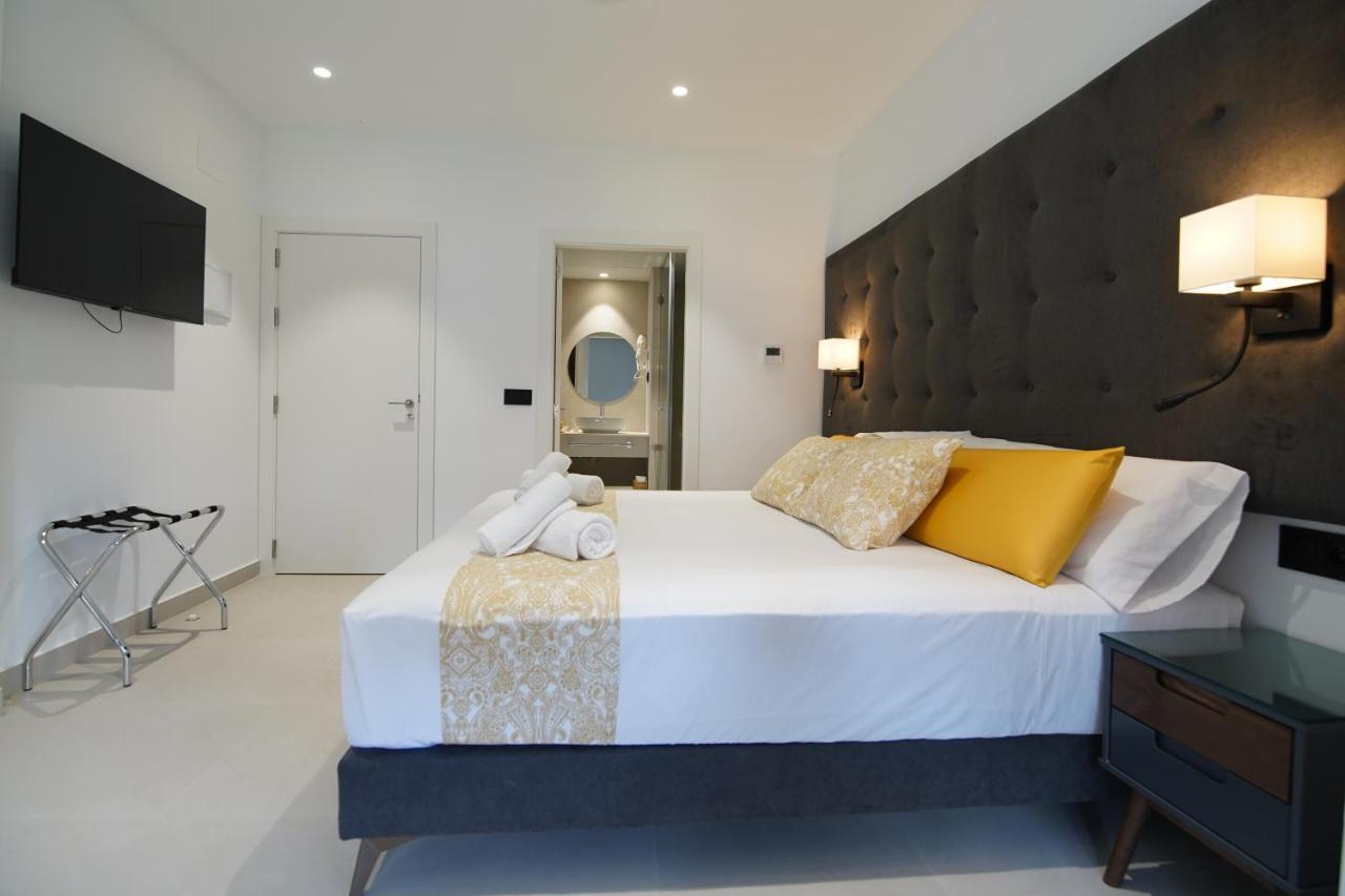 Bet Apartments - Suites Puerto Valencia Bagian luar foto