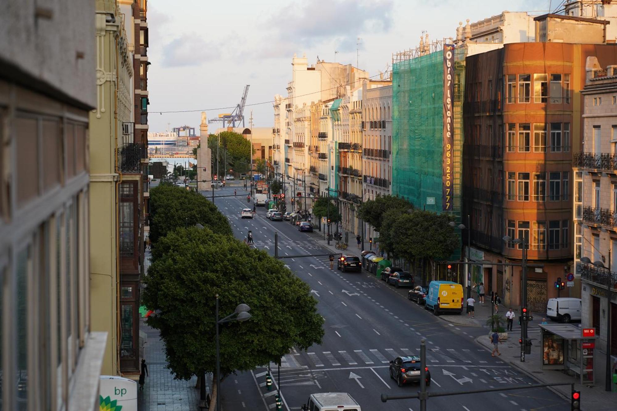 Bet Apartments - Suites Puerto Valencia Bagian luar foto