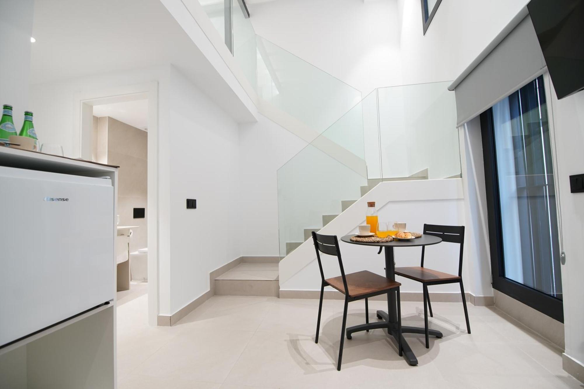 Bet Apartments - Suites Puerto Valencia Bagian luar foto