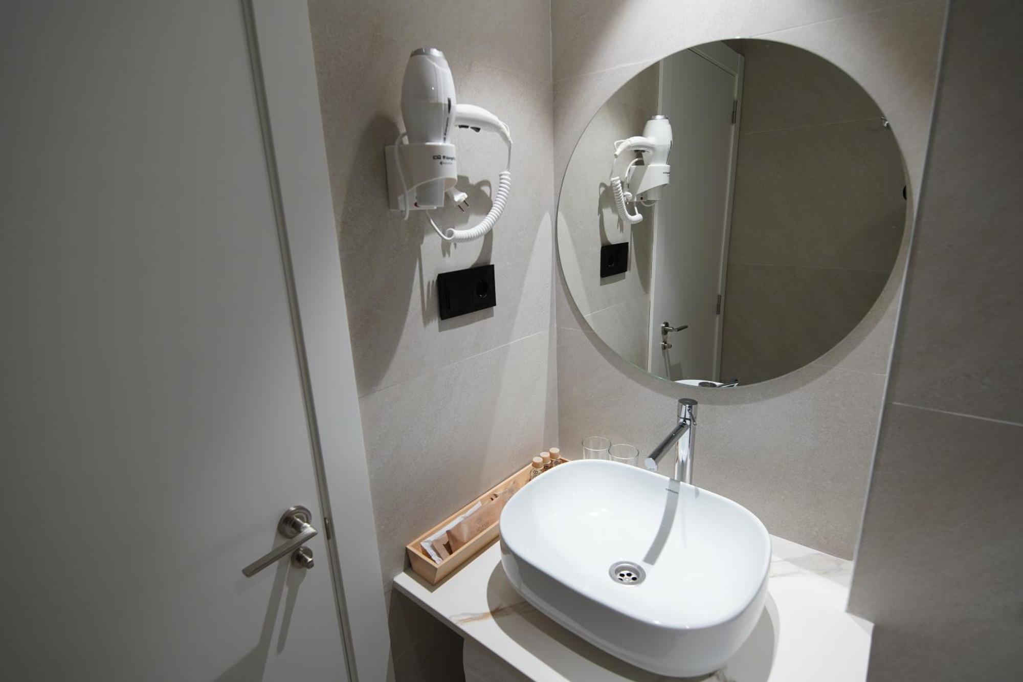 Bet Apartments - Suites Puerto Valencia Bagian luar foto